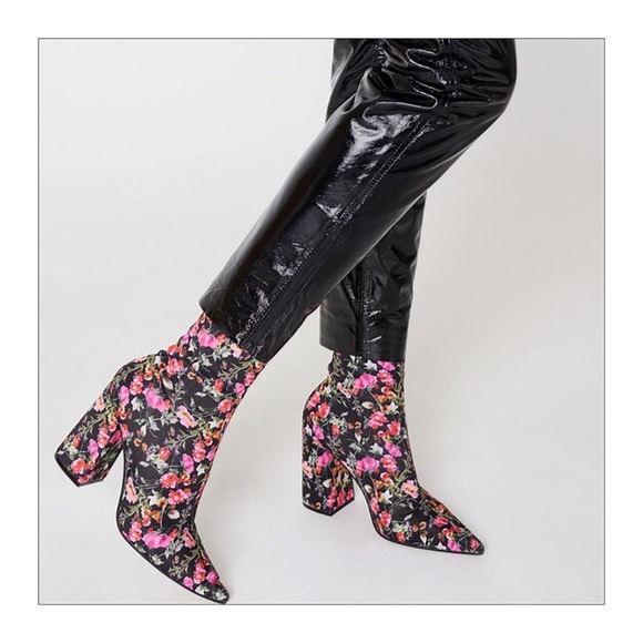 Steve Madden Black Floral Lombard Sock Booties - Picture 2 of 4